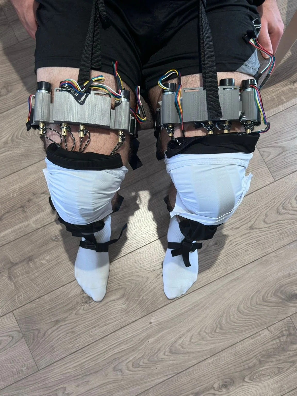 Top view of the wearable and thigh-mounted hardware.